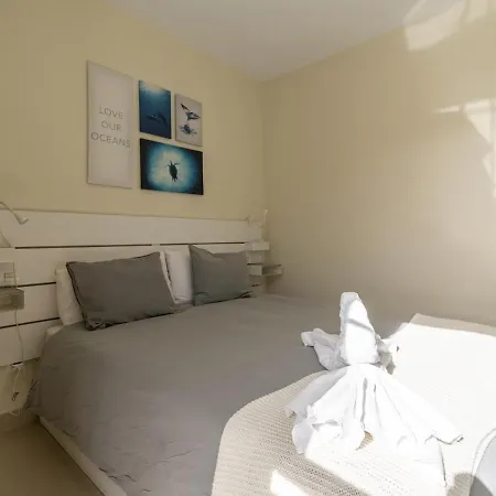 Nuevos Lightbooking Livian Palmas * Las Palmas de Gran Canaria