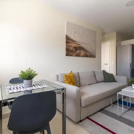 Nuevos Lightbooking Livian Palmas Las Palmas / Gran Canaria